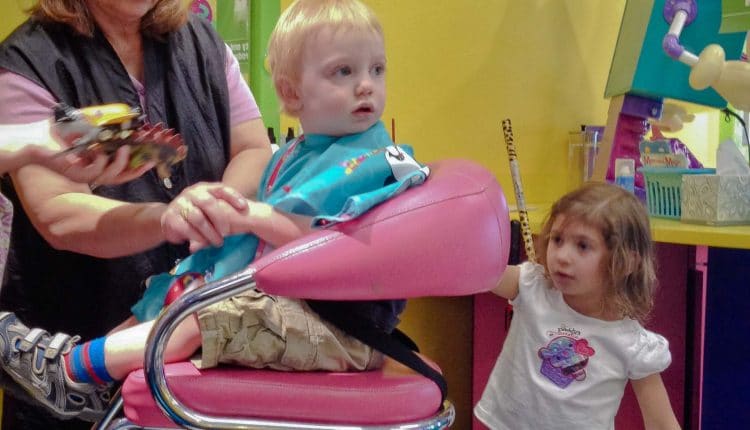 Snip-Its: N's First Haircut, 2012 Copyright Will Hull, Windy Pinwheel