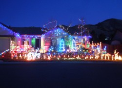 Reno Christmas Light Displays: Hidden Valley Parade of Lights (3) Reno Christmas Light Displays: Hidden Valley Parade of Lights (3), Source: http://bit.ly/XPcQlz