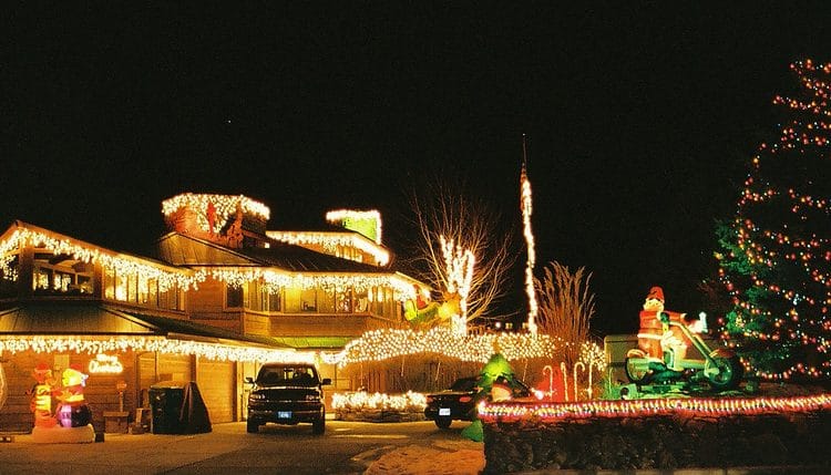 Reno Christmas Light Displays: Hidden Valley Parade of Lights (2), Source: http://bit.ly/VARfa7