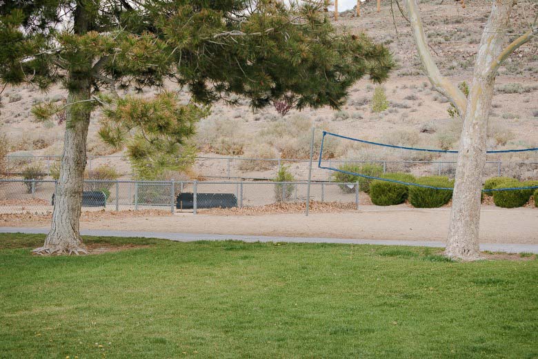 Pah Rah Mountain Park: Volleyball and horesshoes Pah Rah Mountain Park: Volleyball and horesshoes, 2014 Copyright Will Hull, Windy Pinwheel