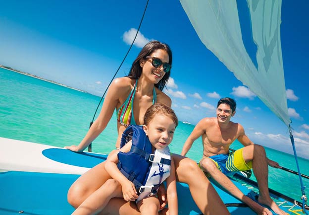 Family on a sailboat, Source: Emma Johnson of Beaches