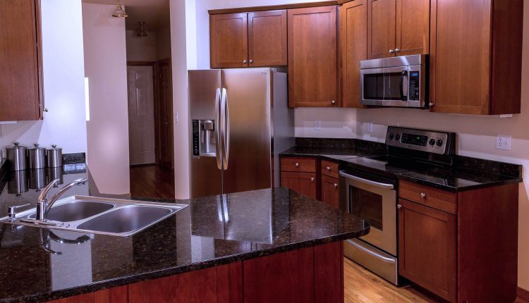 Kitchen Cabinets, Source: JamesDeMers from Pixabay