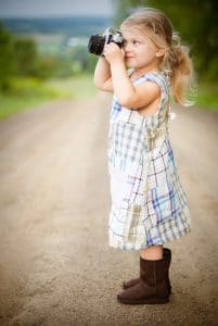 Little Girl Photographer, Source: Pixabay